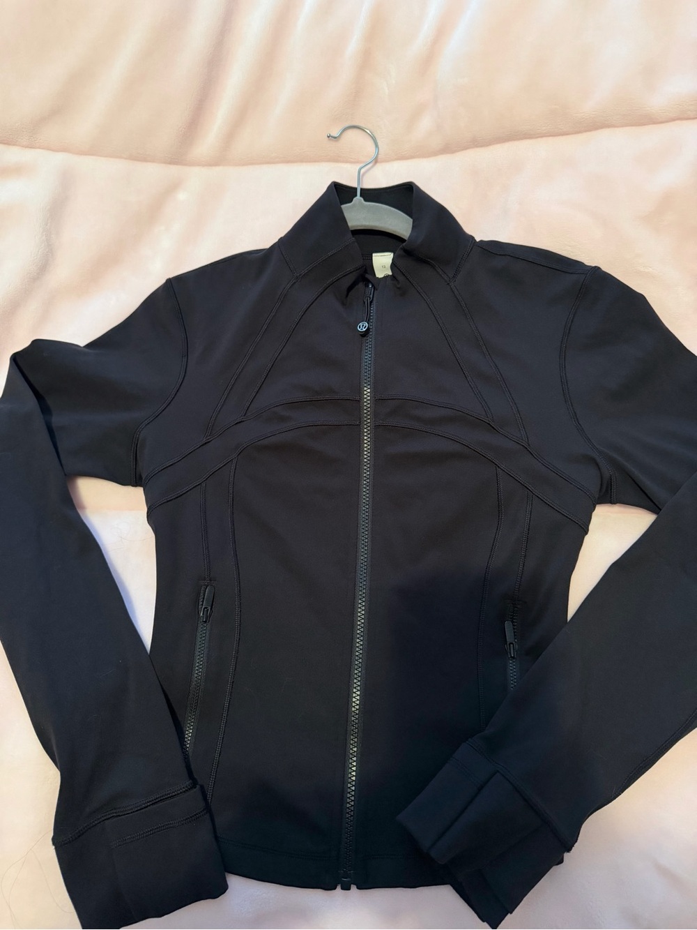 lululemon athletica Black crop define jacket size 12